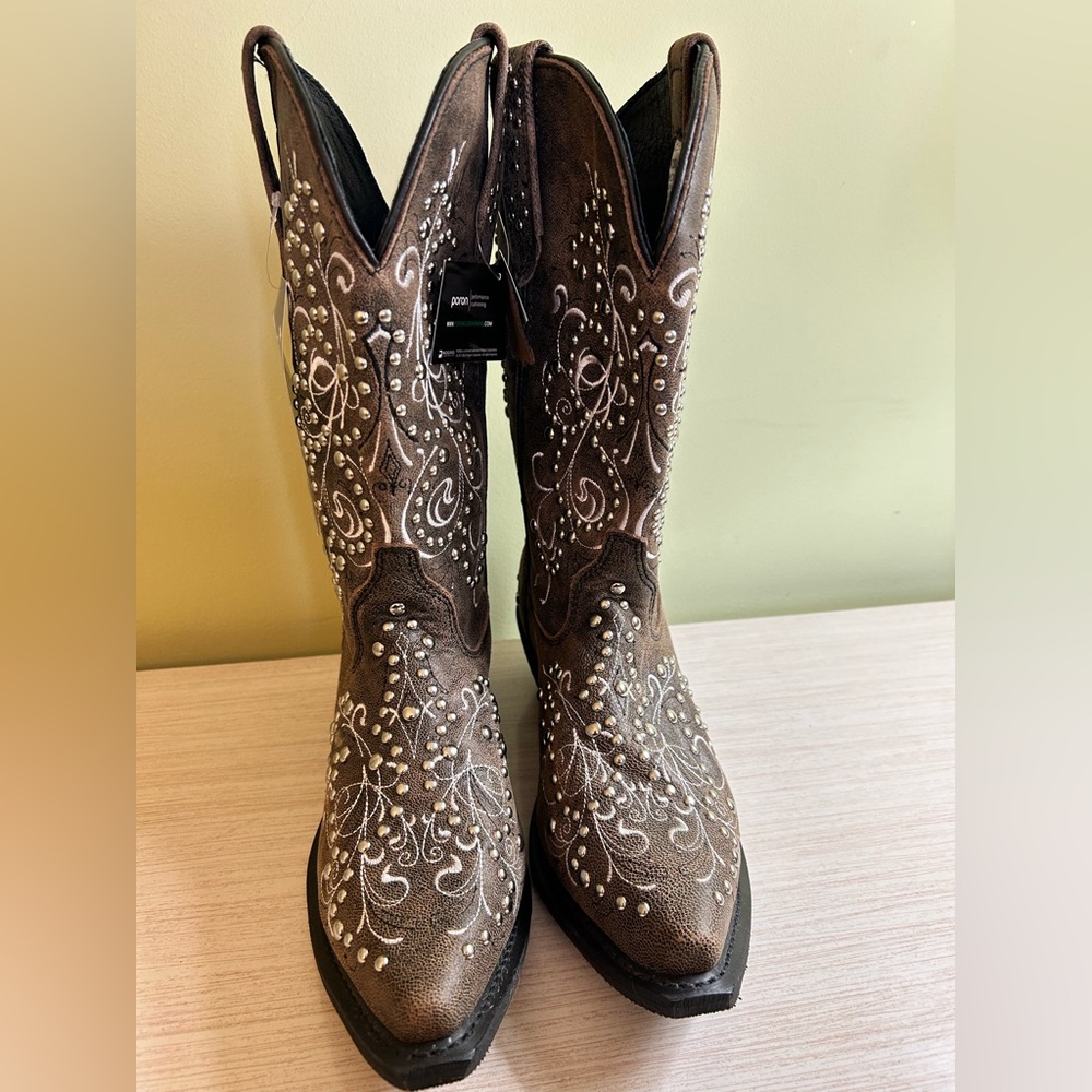 Gorgeous Ladies Western Cowboy Boots